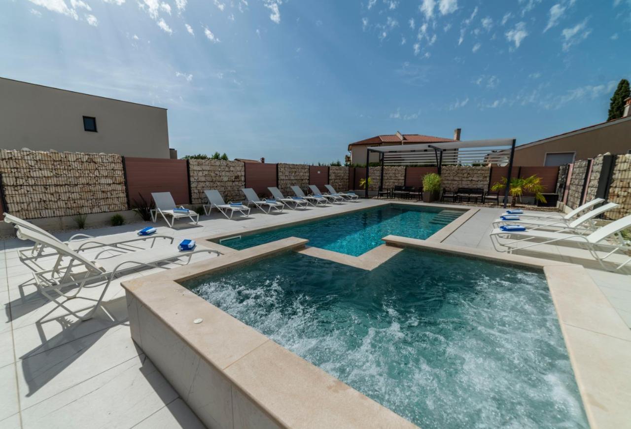 PUY Pinna Residence - Tonna מראה חיצוני תמונה