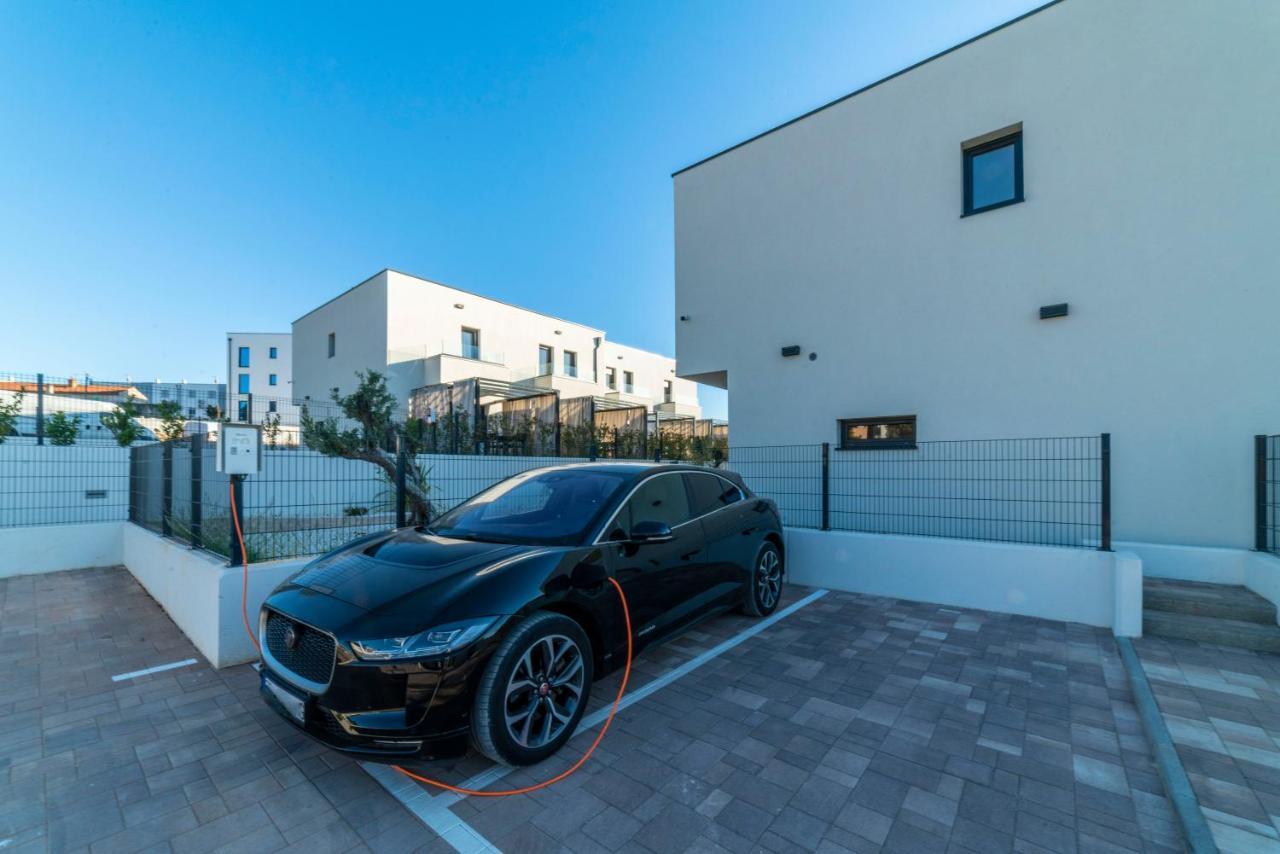 PUY Pinna Residence - Tonna מראה חיצוני תמונה