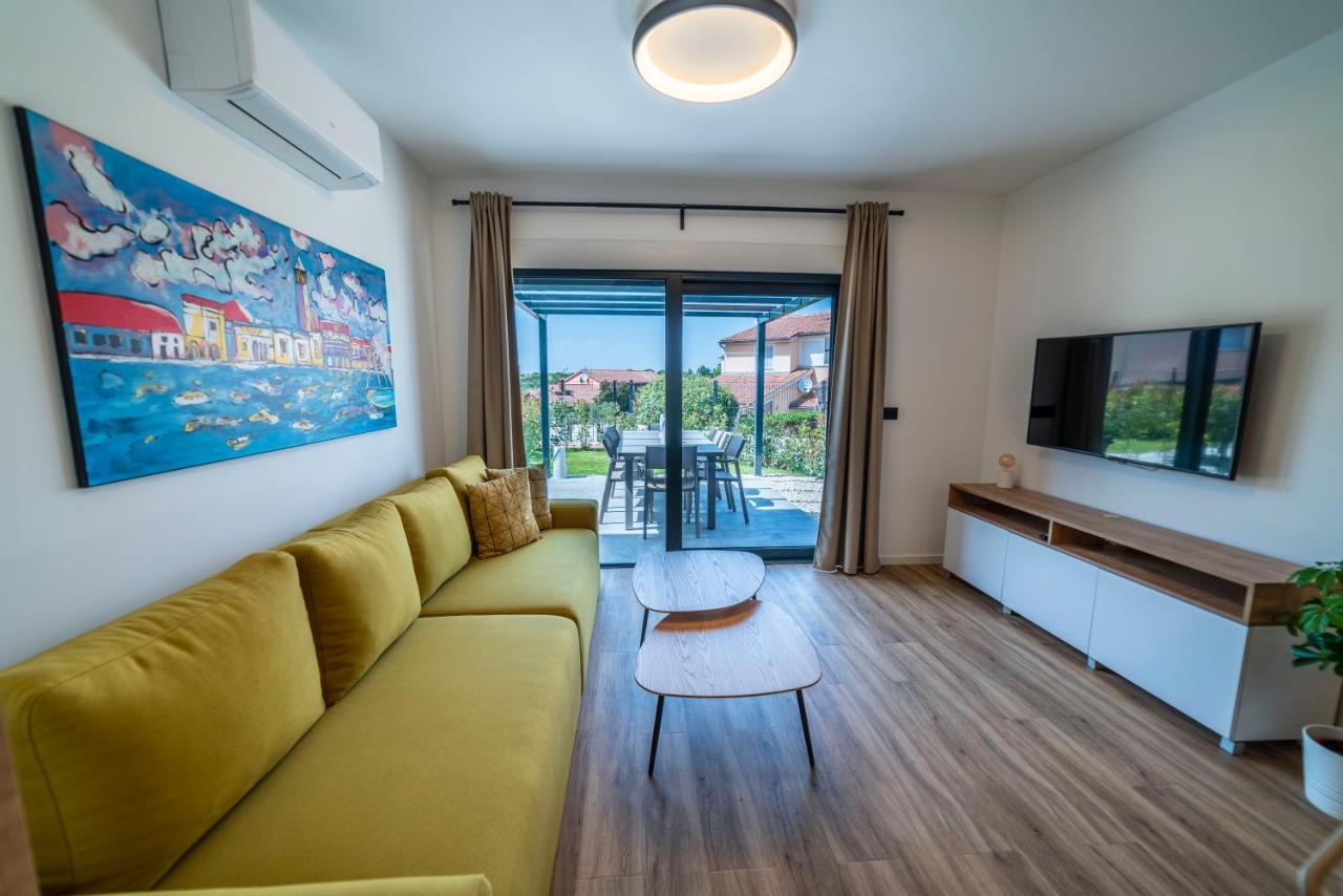 PUY Pinna Residence - Tonna מראה חיצוני תמונה